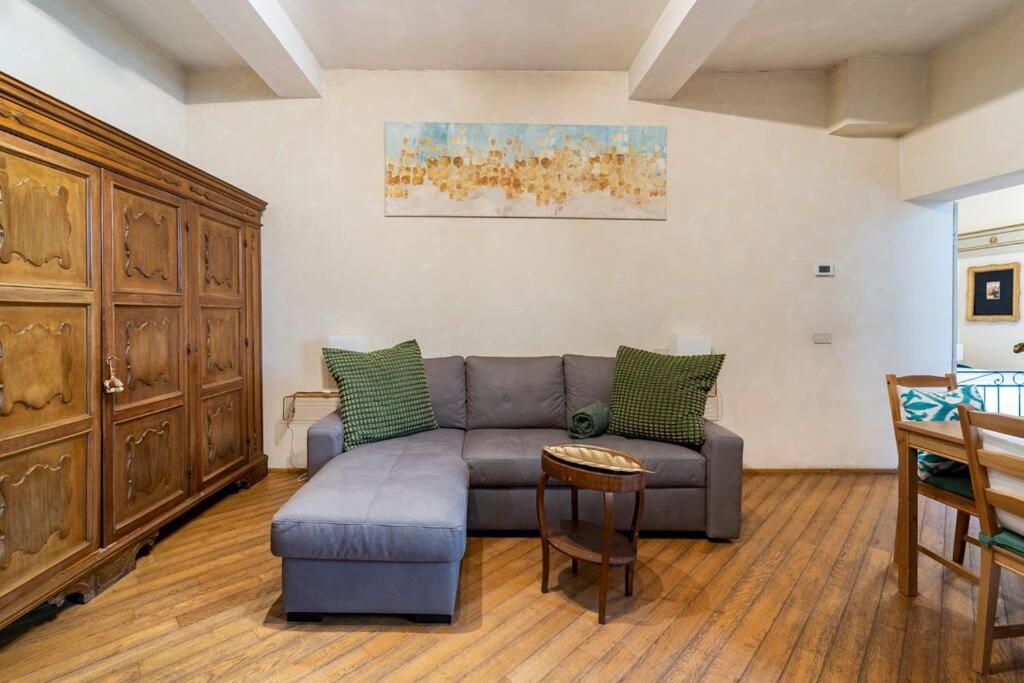 Appartamento Elegante E Centrale La Foglia D'Oro Bolonia Exterior foto