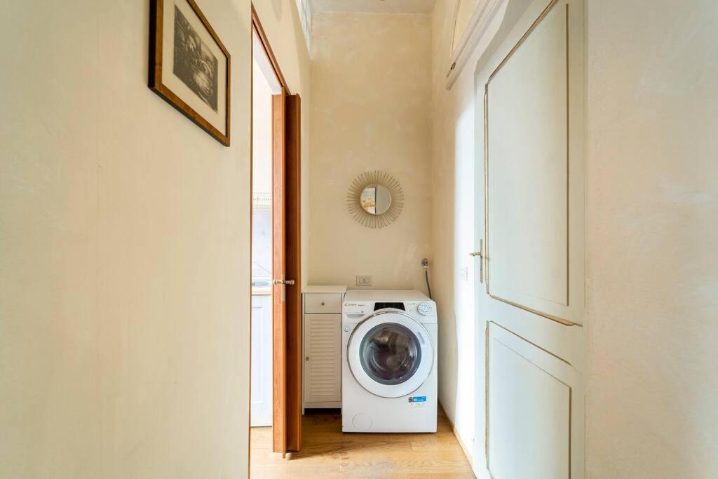 Appartamento Elegante E Centrale La Foglia D'Oro Bolonia Exterior foto