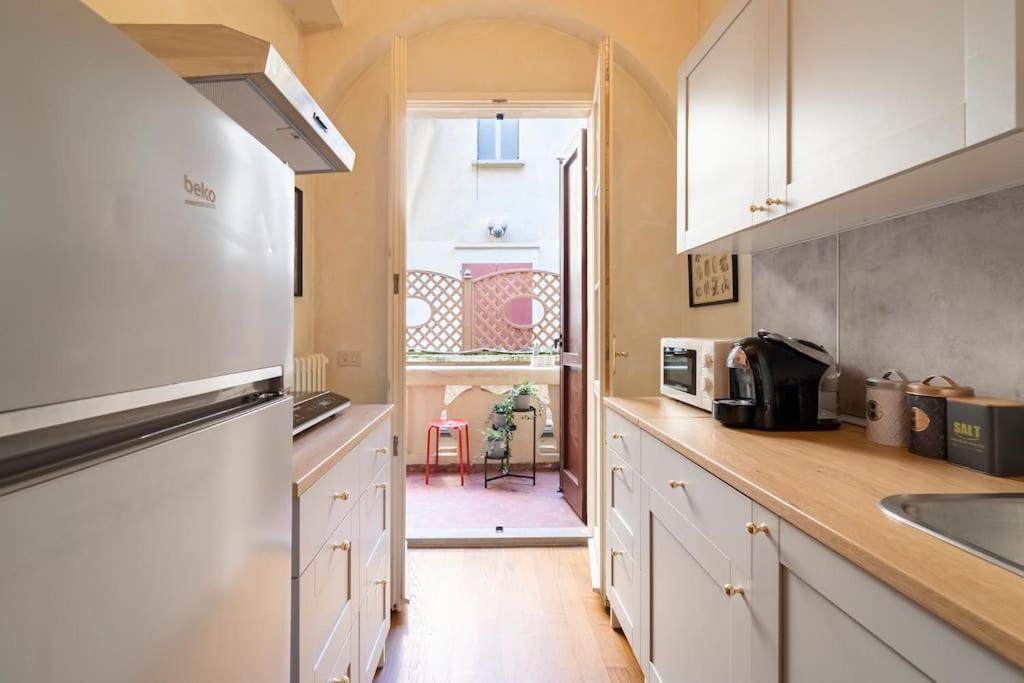 Appartamento Elegante E Centrale La Foglia D'Oro Bolonia Exterior foto
